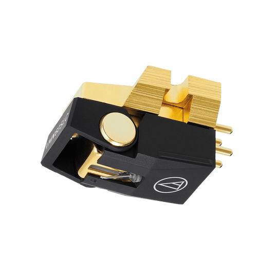 Dual Moving Magnet with a Special Line Contact